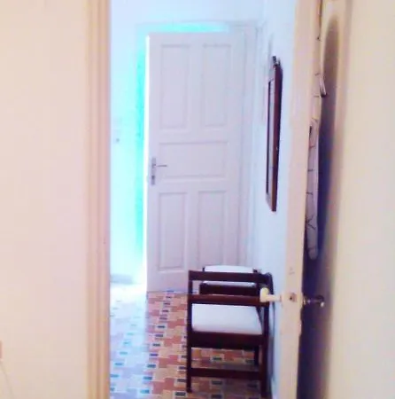 With 2 Bedrooms In With Wifi 600 M From The Beach アパート *