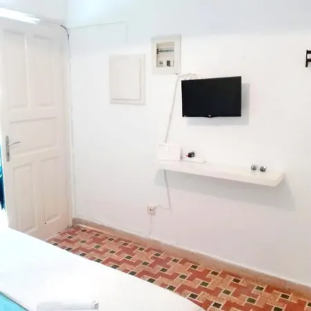 アパート With 2 Bedrooms In With Wifi 600 M From The Beach